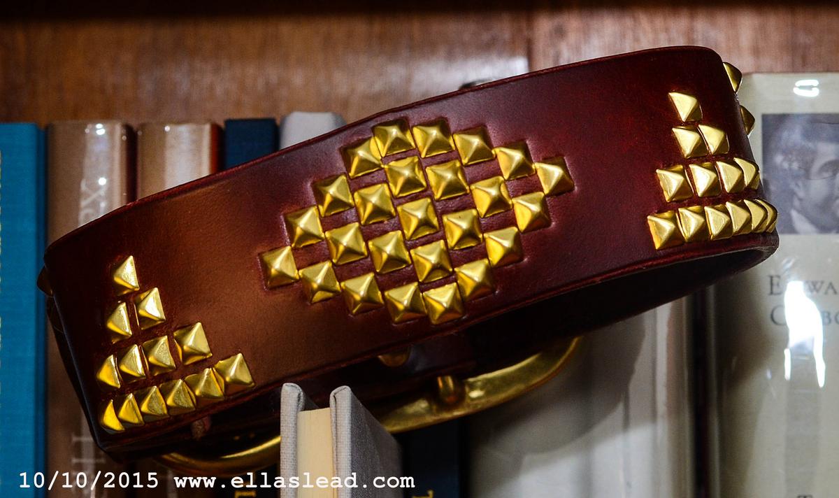 Clive: Vintage-Inspired Collar